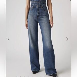 Levi's High Rise Blue Jeans for Women